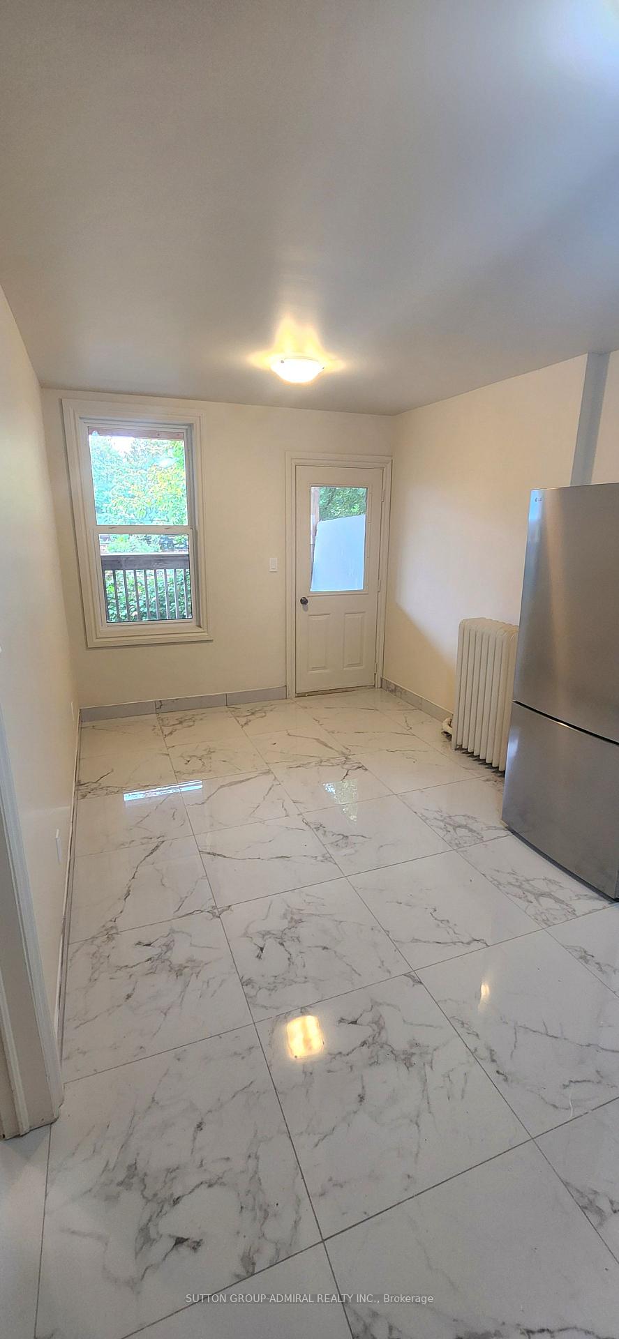 1B - 2nd Floor - 1030 St Clair Avenue, Toronto 2