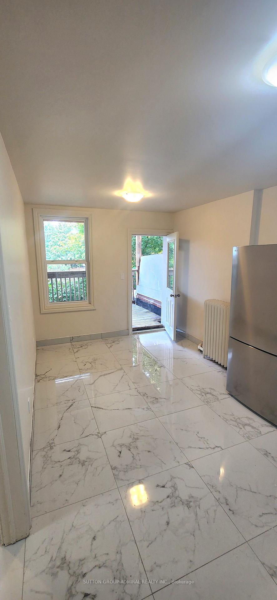 1B - 2nd Floor - 1030 St Clair Avenue, Toronto 3