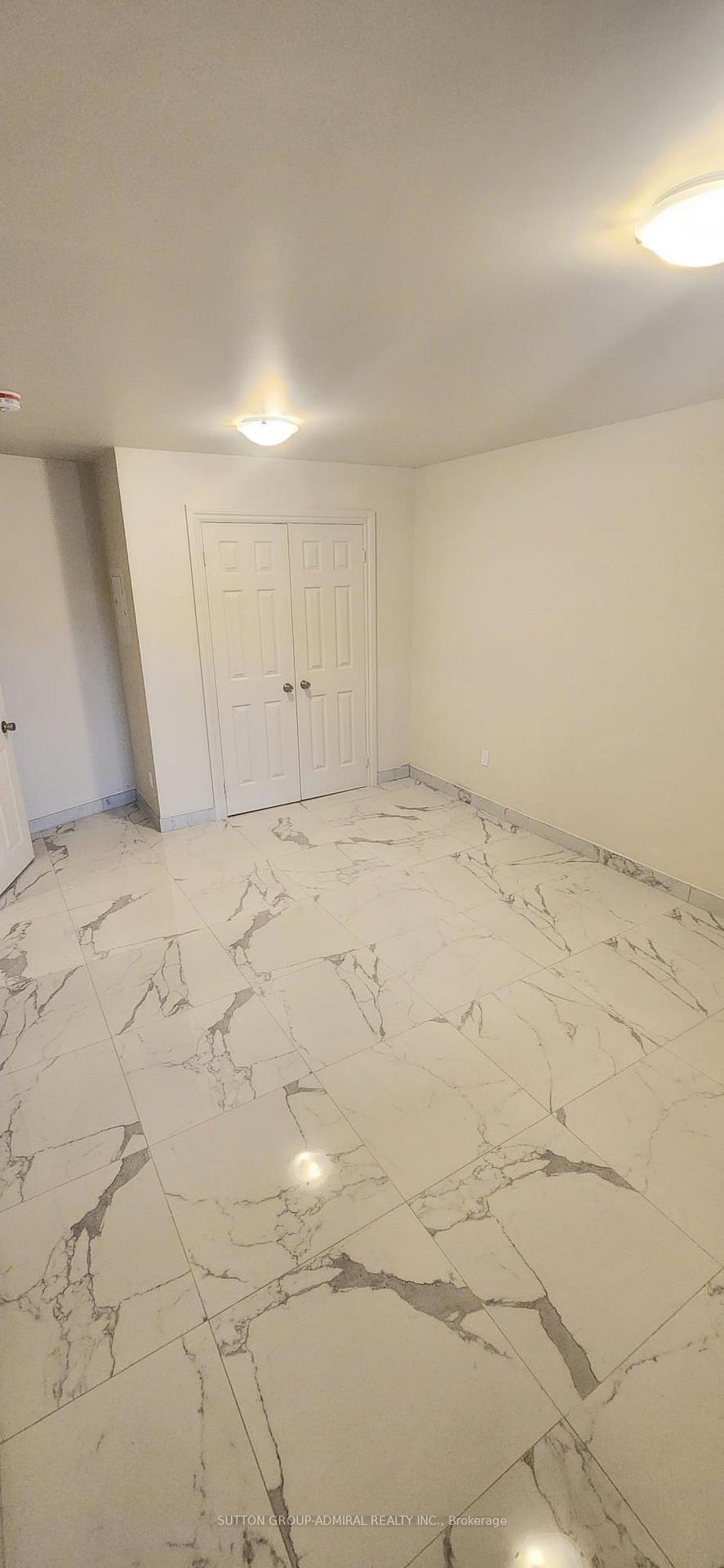 2B-3rd Floor - 1030 St Clair Avenue, Toronto 5