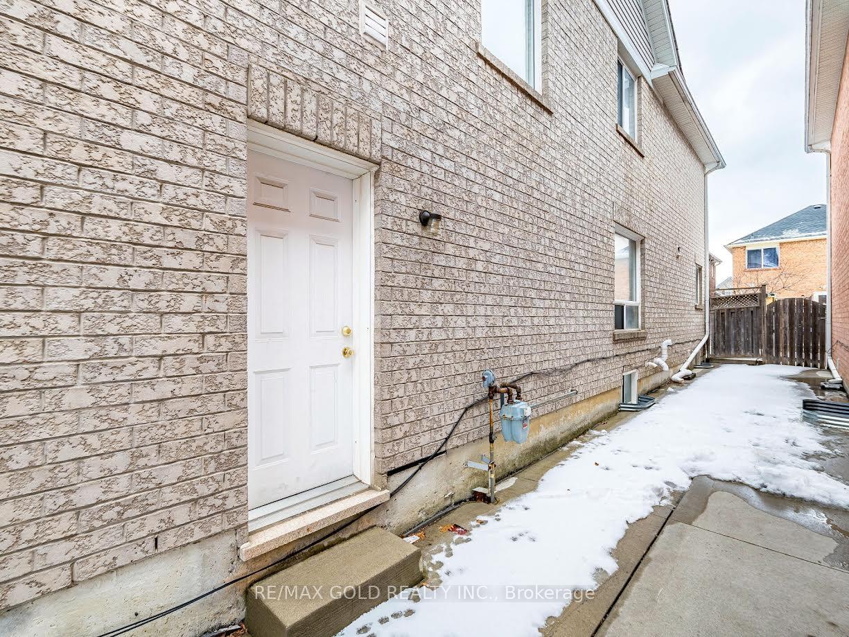 Basement - 42 Zimmer Street, Brampton 2