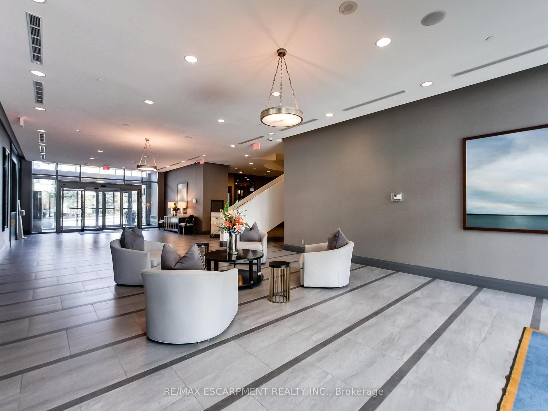 306 - 11 Bronte Road, Oakville 5
