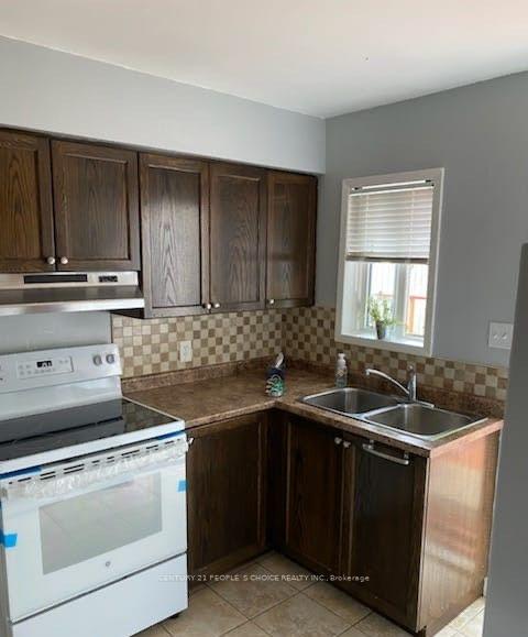 6 - 271 Thames Street N, Ingersoll 4