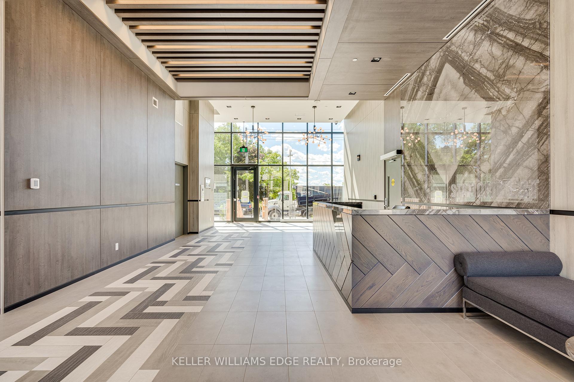 B323 - 1119 Cooke Boulevard, Burlington 5