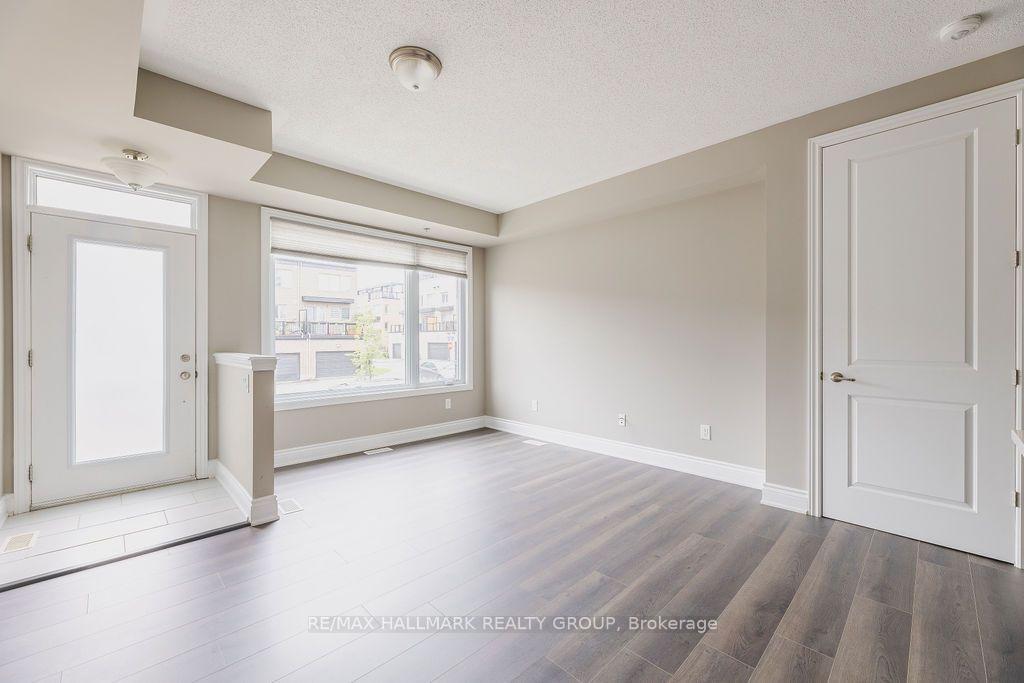 535 Ozawa Private, Ottawa 4