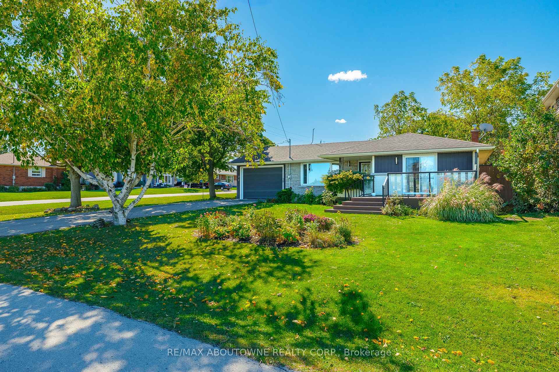 Lower - 71 Lakeside Drive, Grimsby 4