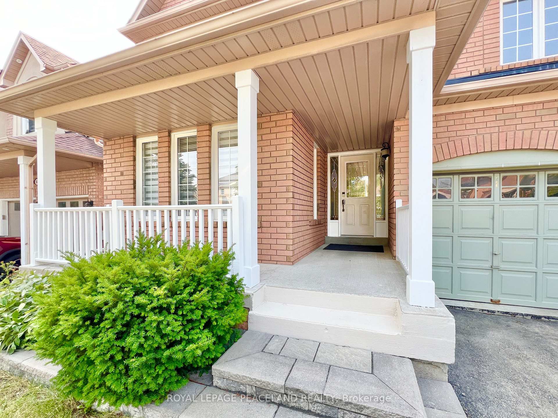 54 Treasure Road, Vaughan 2