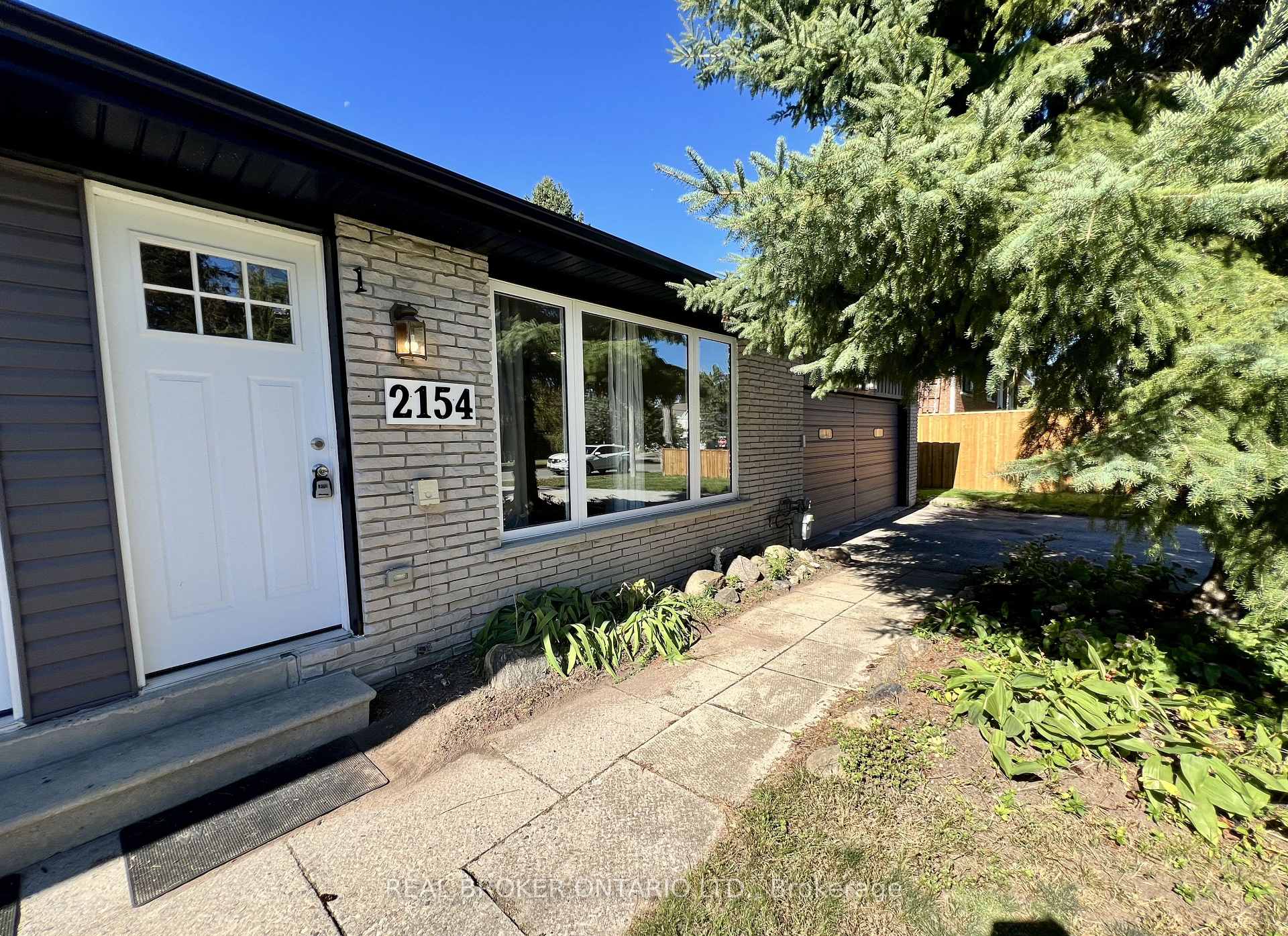2154 Adullam Avenue, Innisfil 2