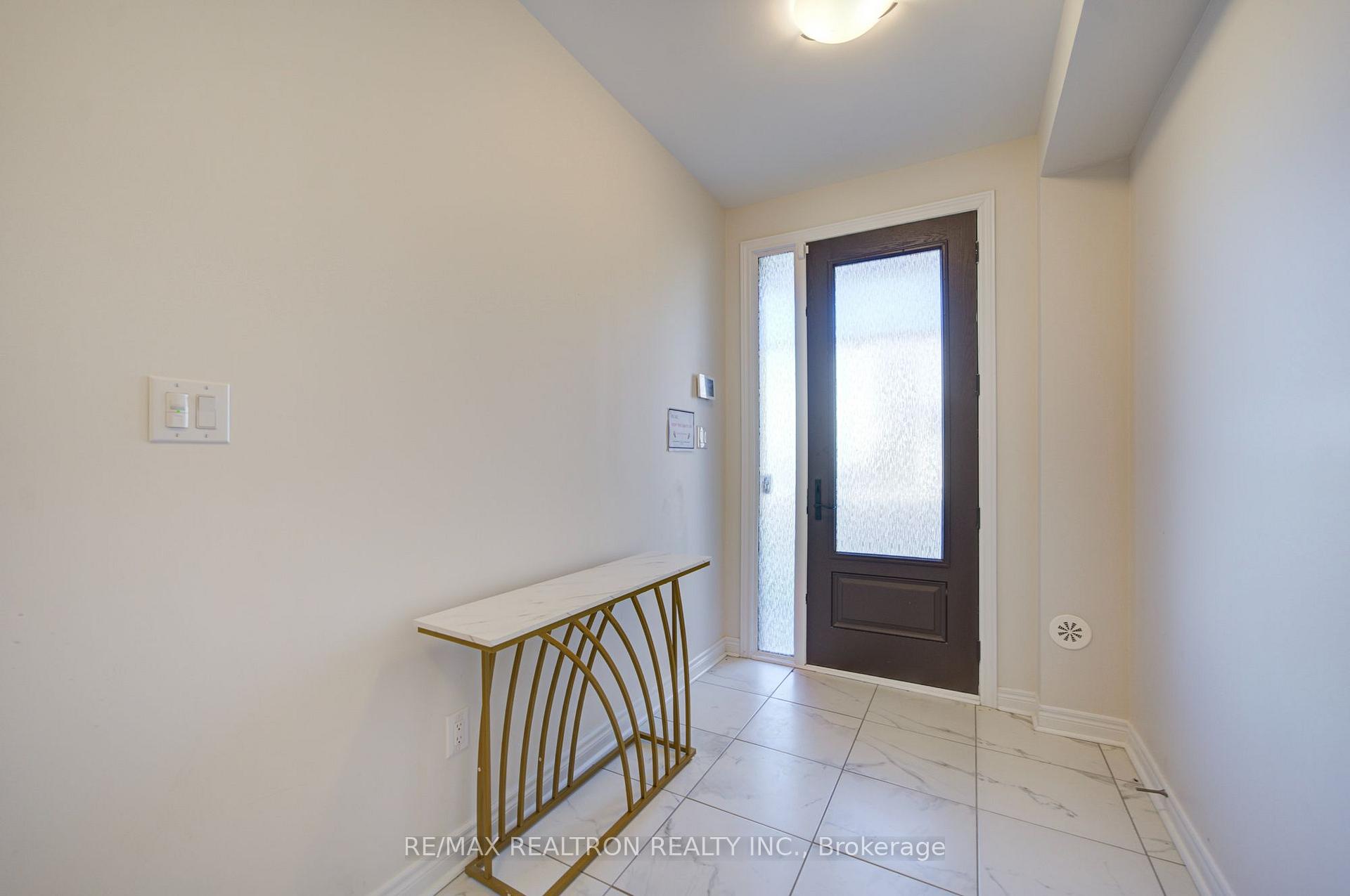 68 Johann Drive, Markham 3