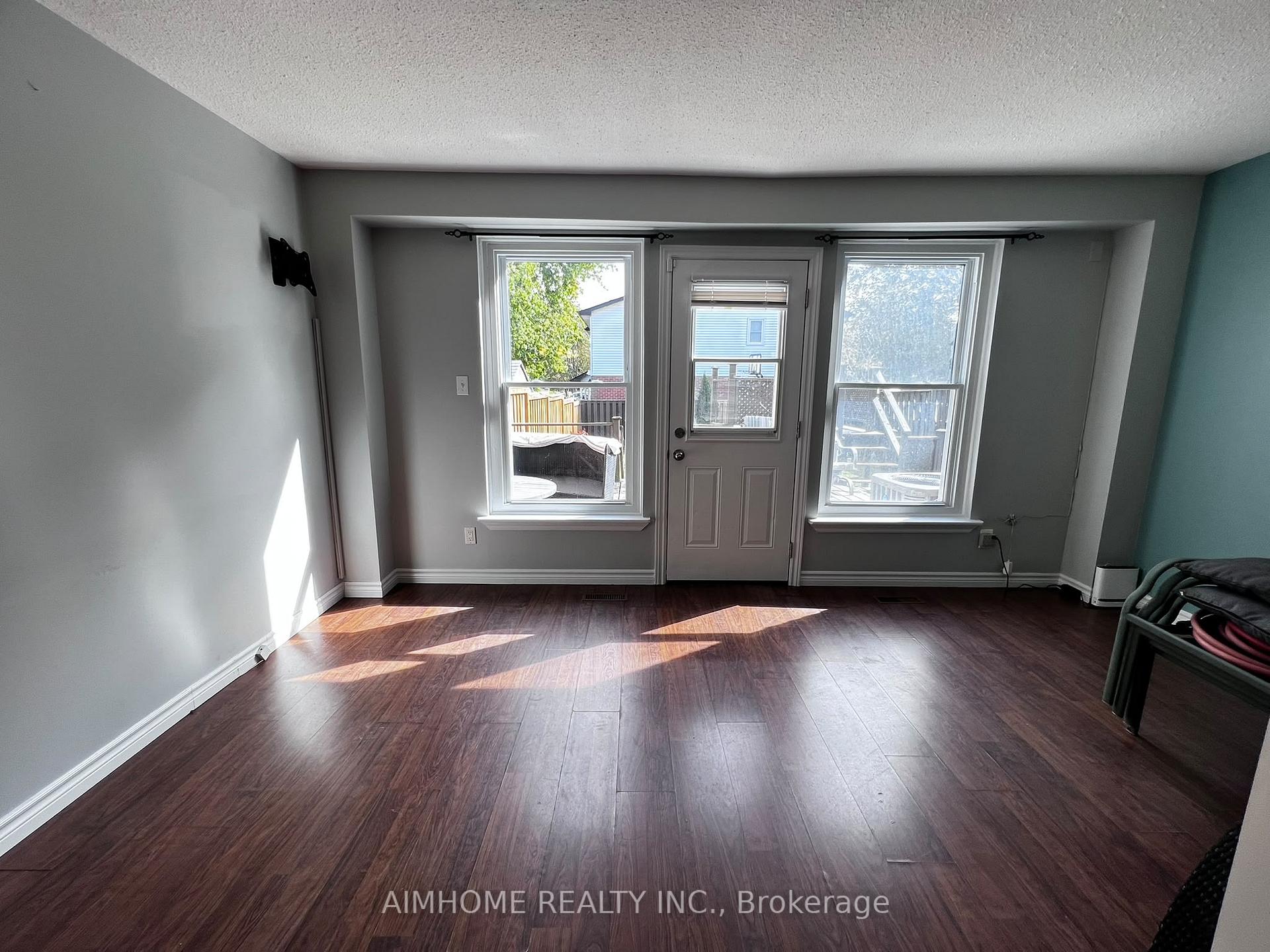 676 Balsam Crescent, Oshawa 2