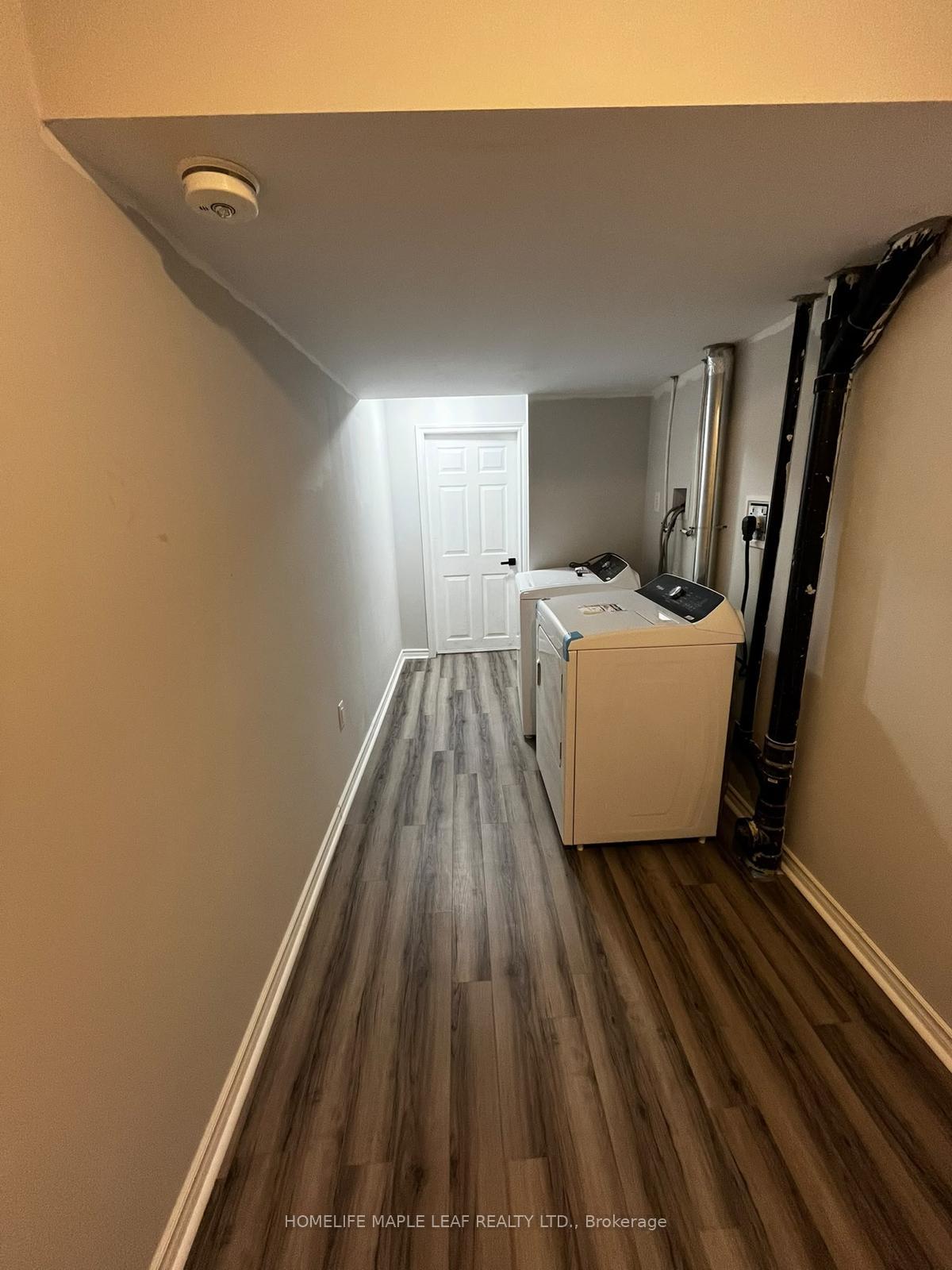 Bsmt - 96 Honey Street, Cambridge 3