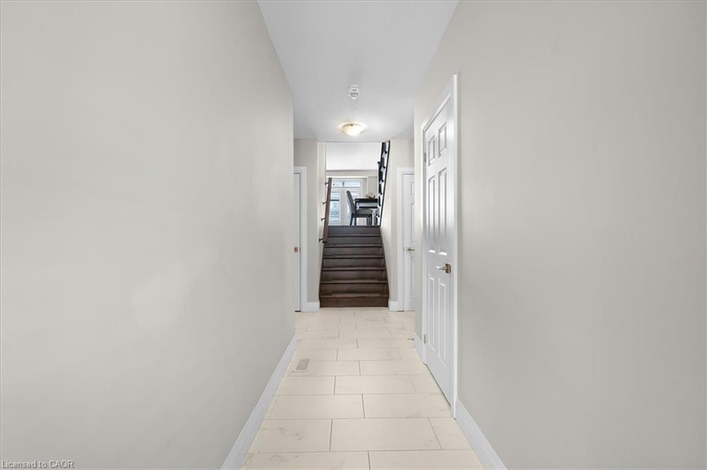 31 - 243 Grey Silo Road, Waterloo 5