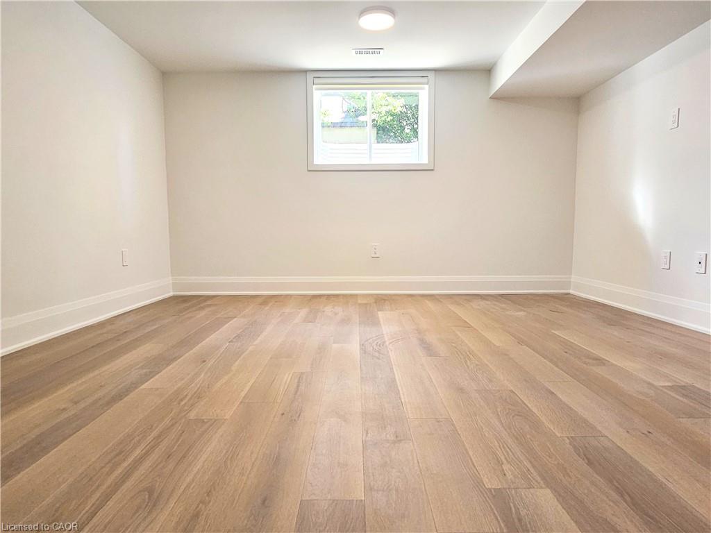 LOWER - 115 Chesley Street, Hamilton 3