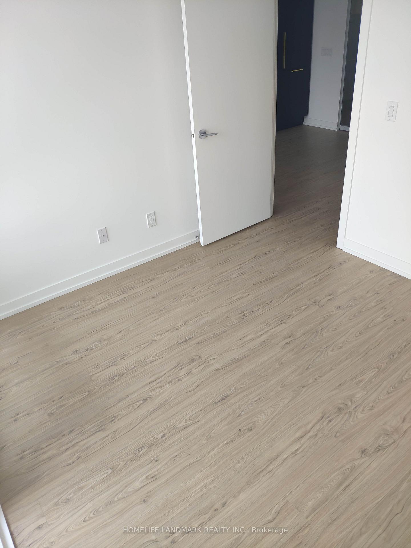 2617 - 85 Wood Street, Toronto 5