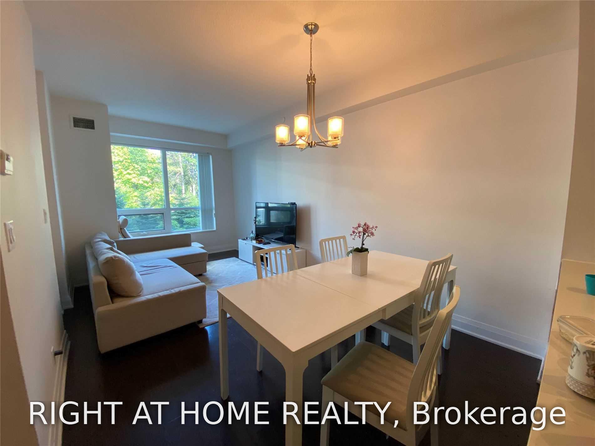 224 - 21 Clairtrell Road, Toronto 2