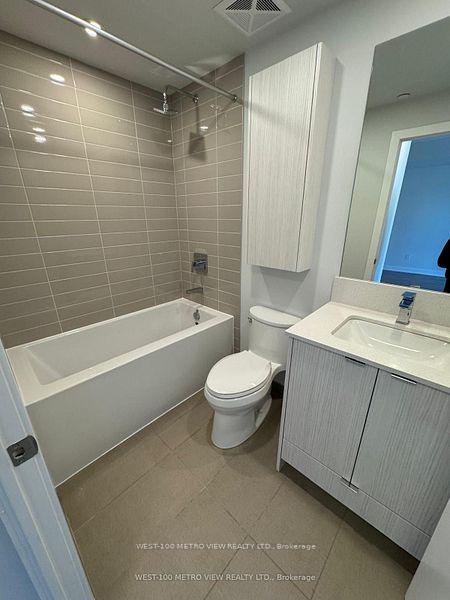 616 - 4130 Parkside Village Drive, Mississauga 5