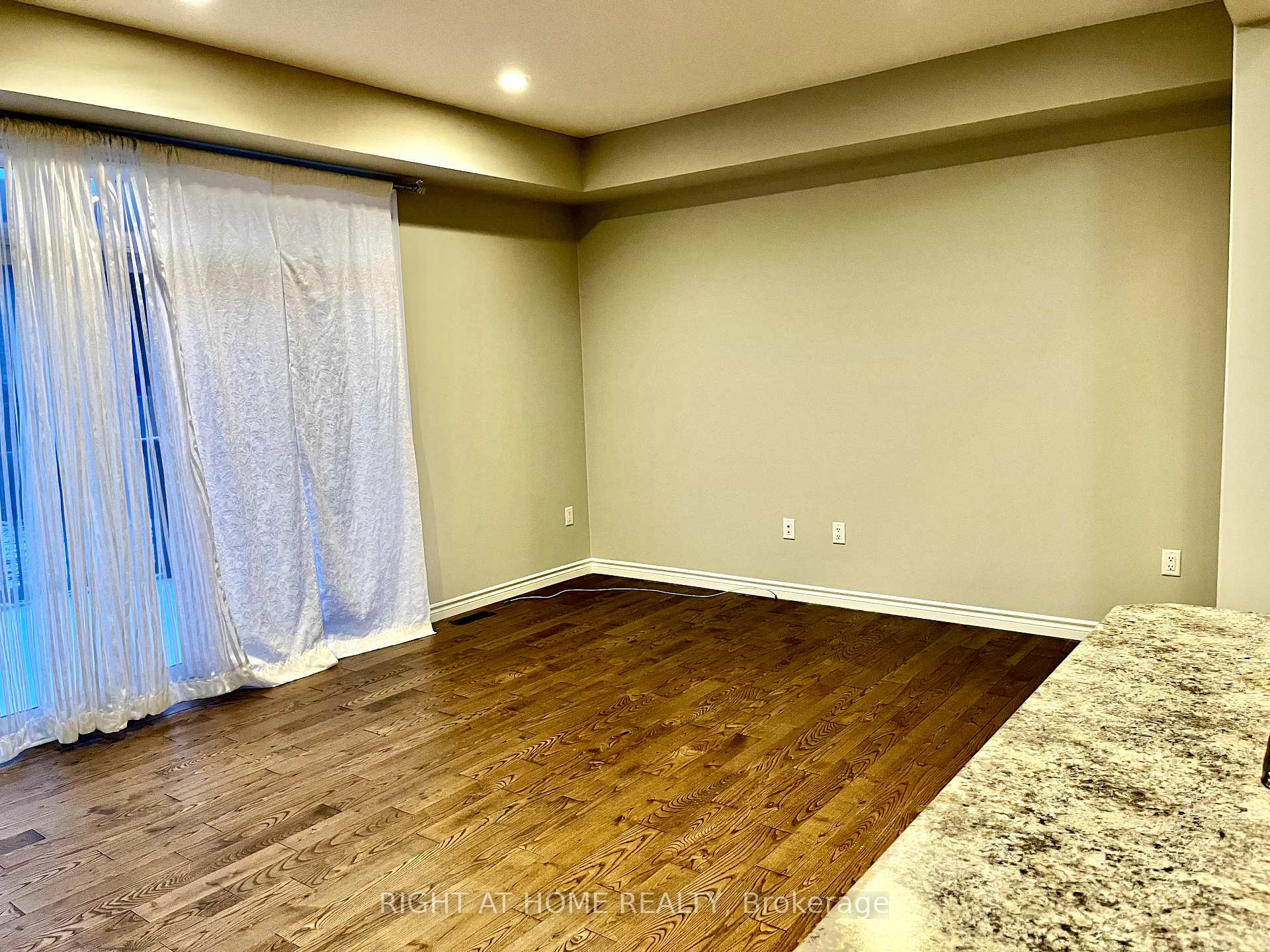 2225 Tribalwood Street, London North 5