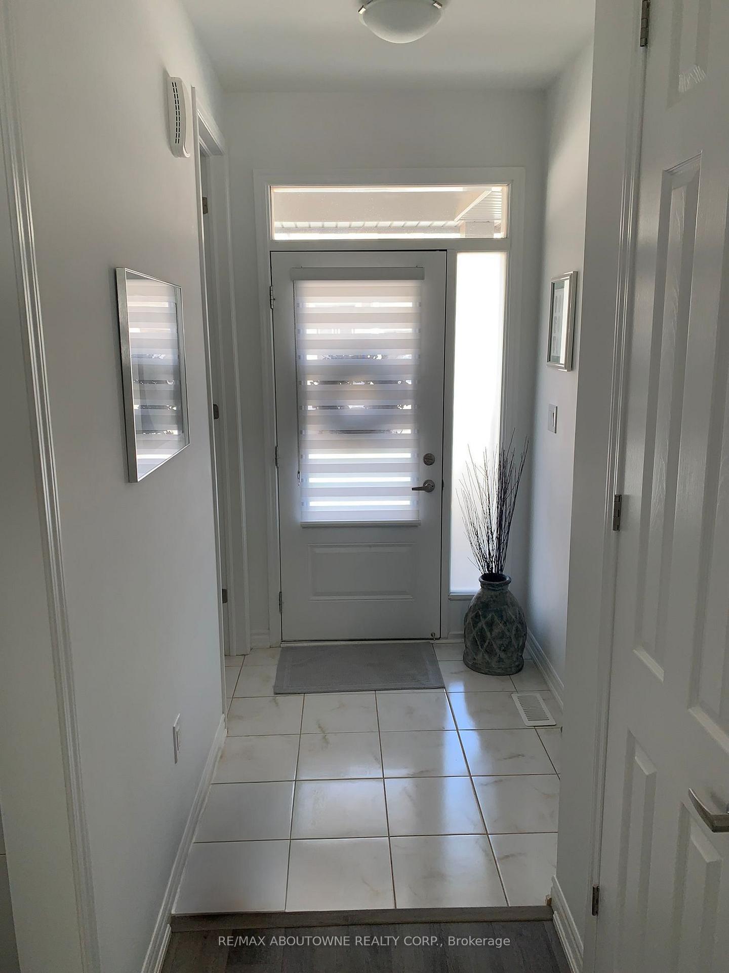 828 Aspen Terrace, Milton 3