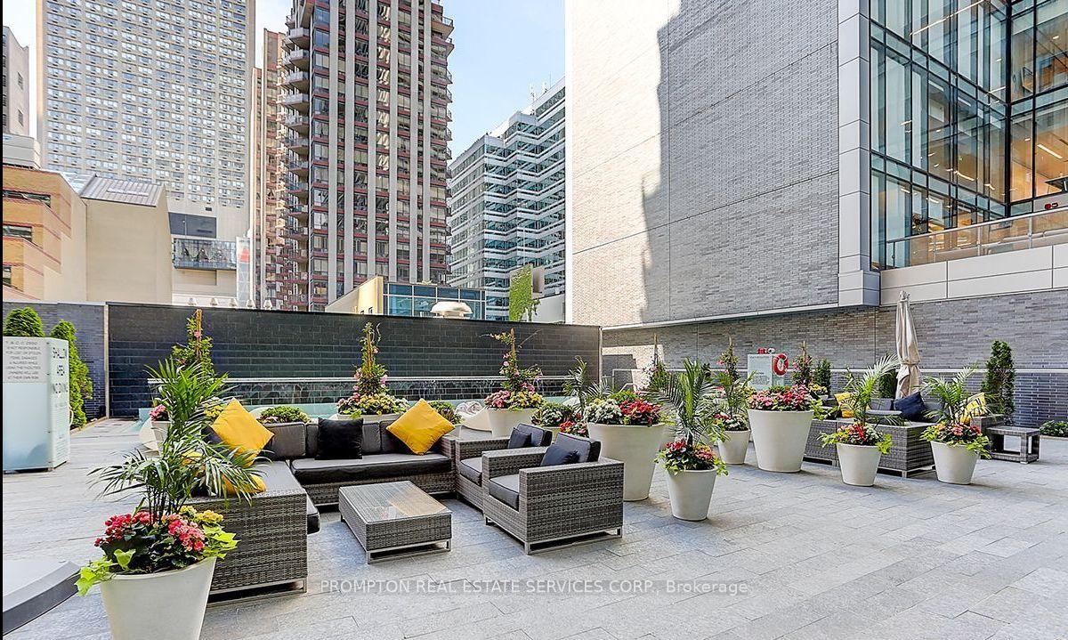 607 - 42 Charles Street, Toronto 4