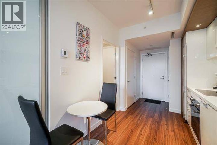 5xx 1661 QUEBEC STREET, Vancouver 5