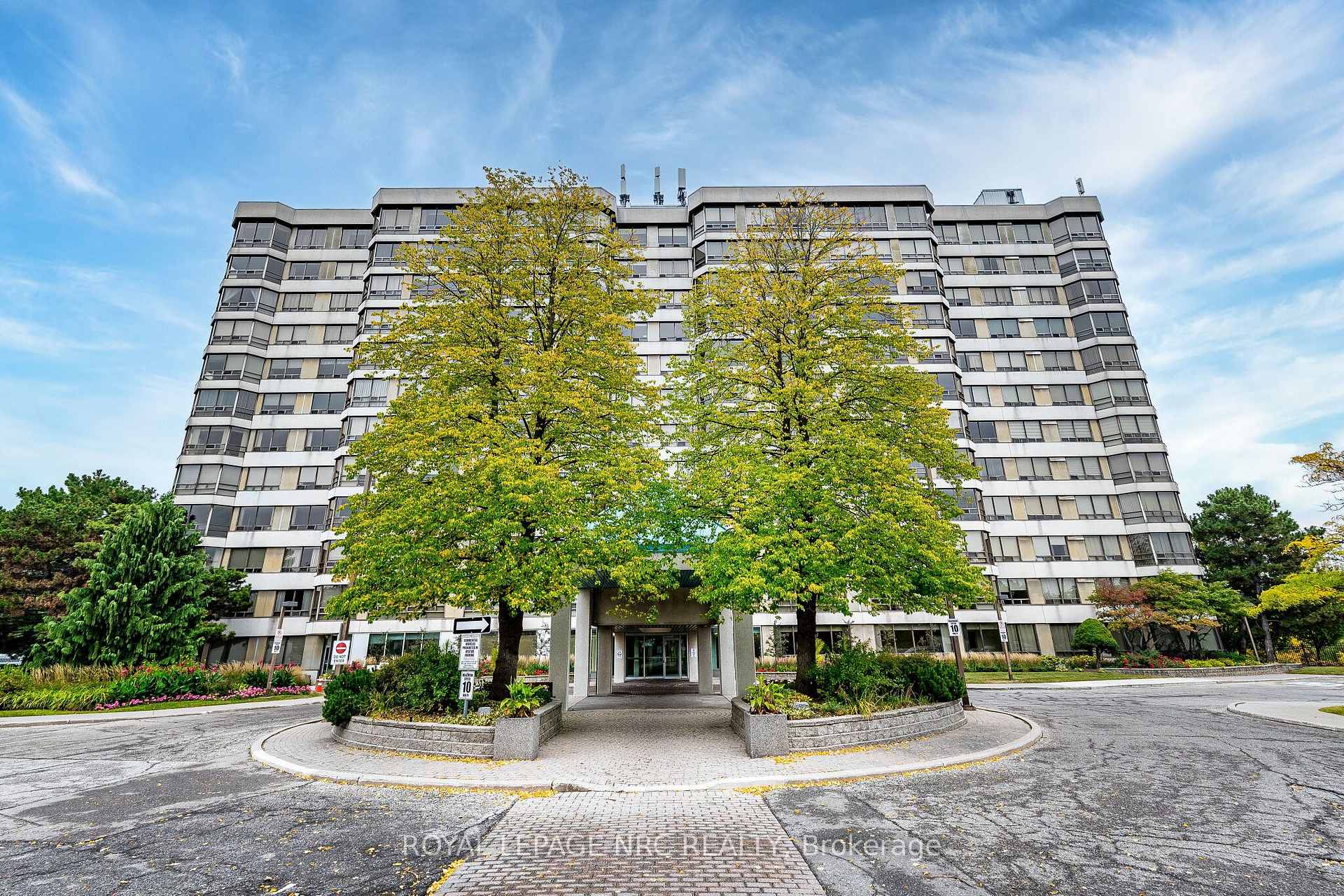 411 - 310 Mill Street S Brampton Ontario Canada Sale residential Jasmine Noronha Royal LePage Signature Realty, Brokerage