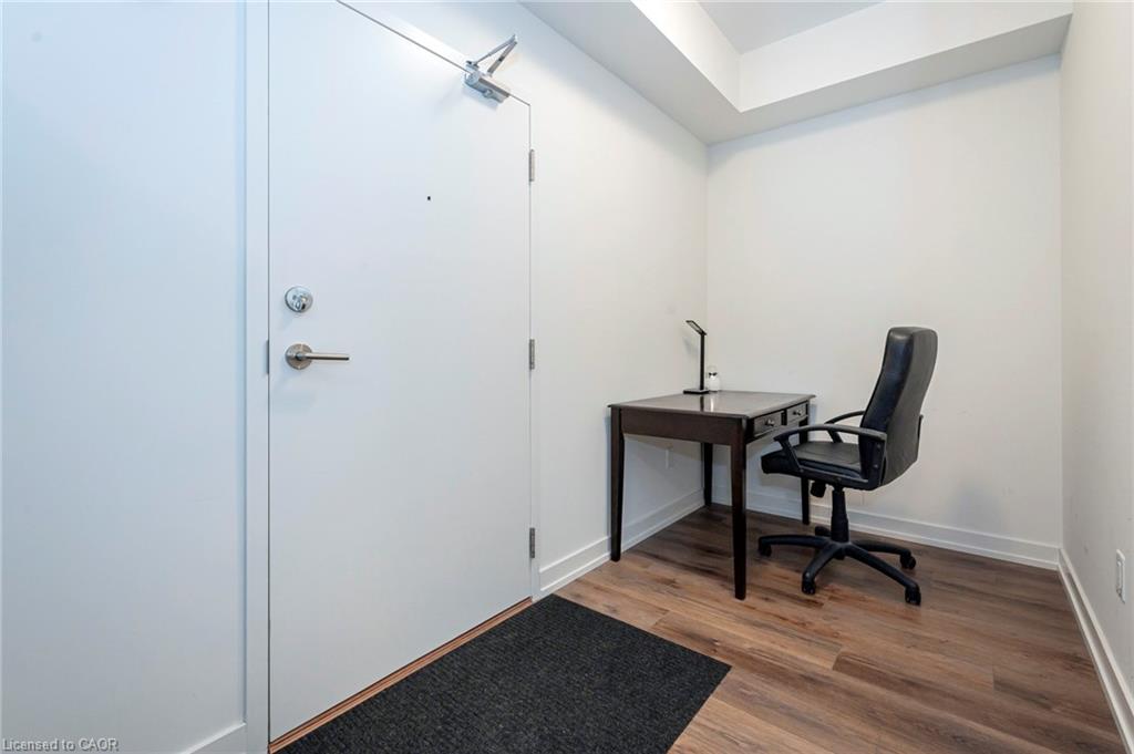 304 - 251 Northfield Drive E, Waterloo 5