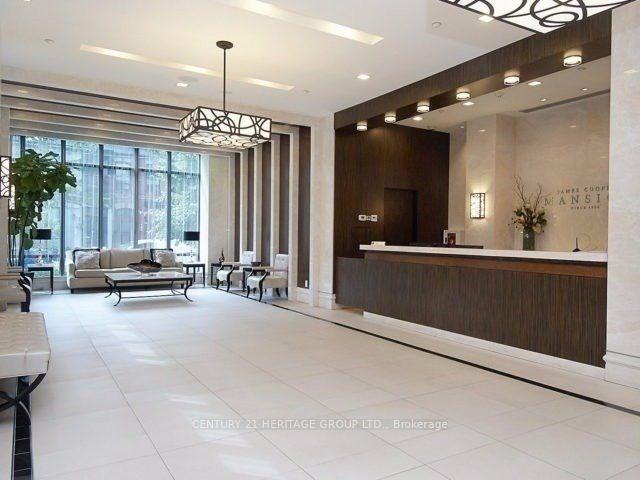 2104 - 28 Linden Street, Toronto 4