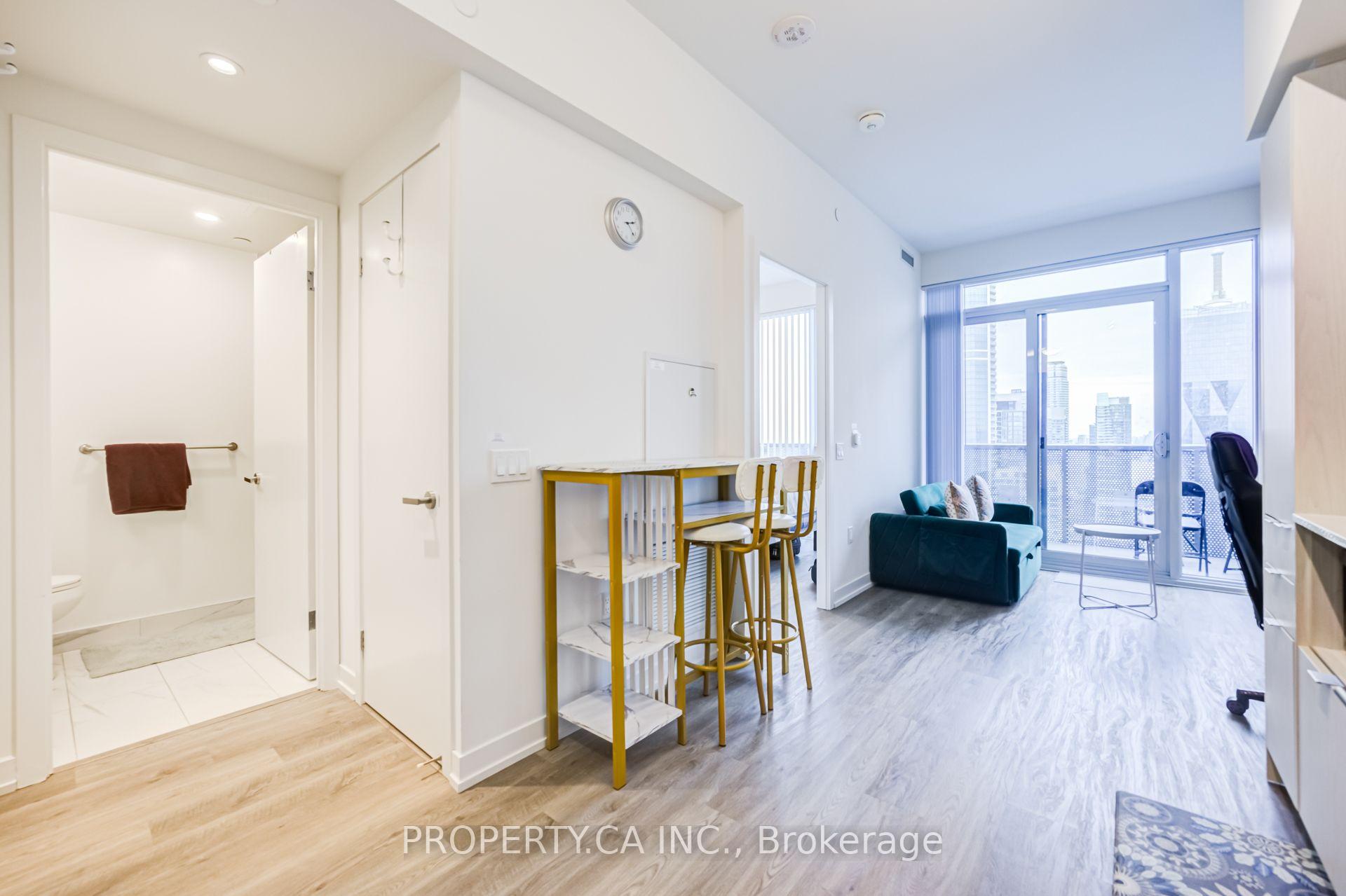 5109 - 55 Cooper Street, Toronto 4