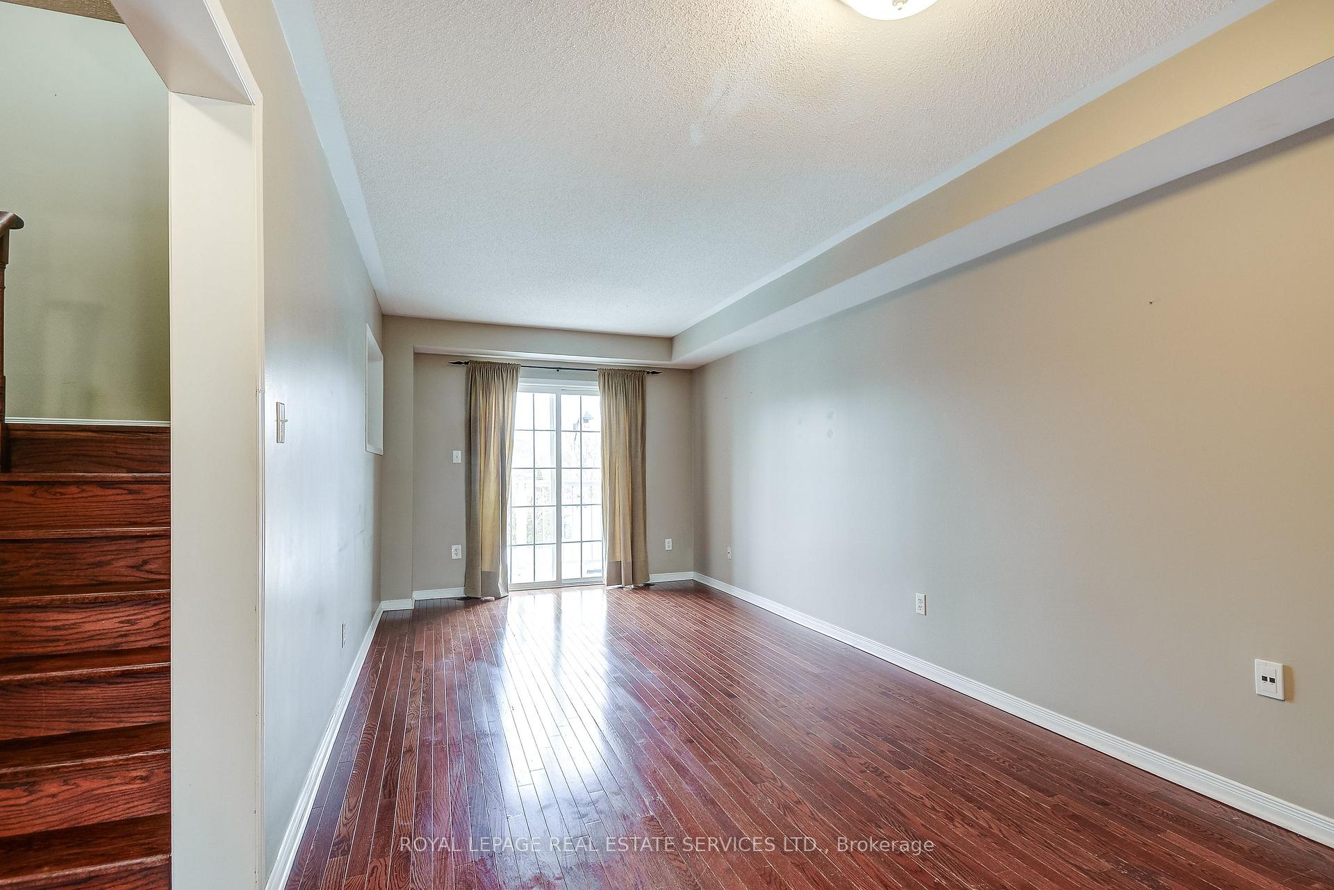 2353 Saddlecreek Crescent, Oakville 5