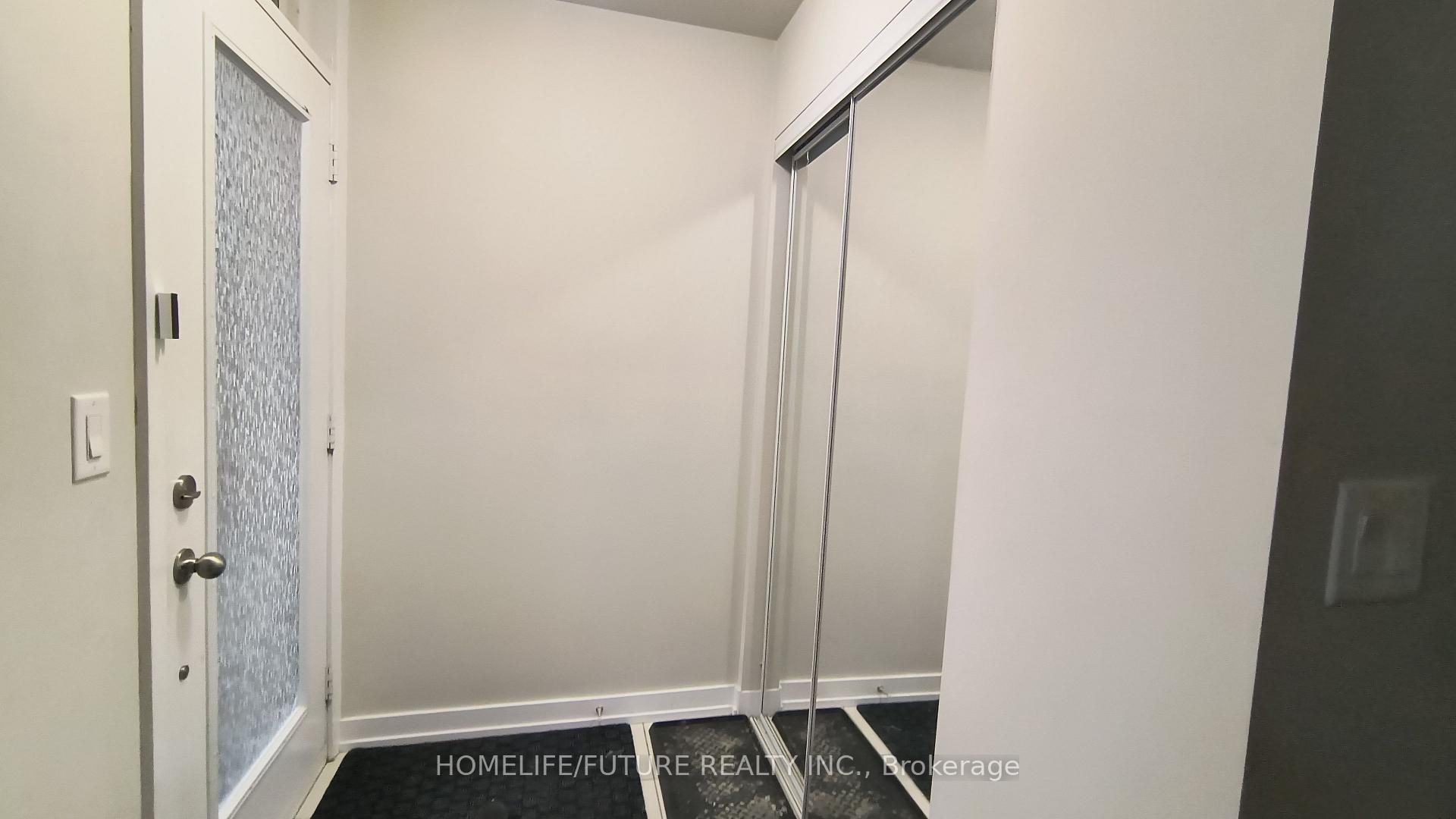 621 - 50 Dunsheath Way, Markham 2