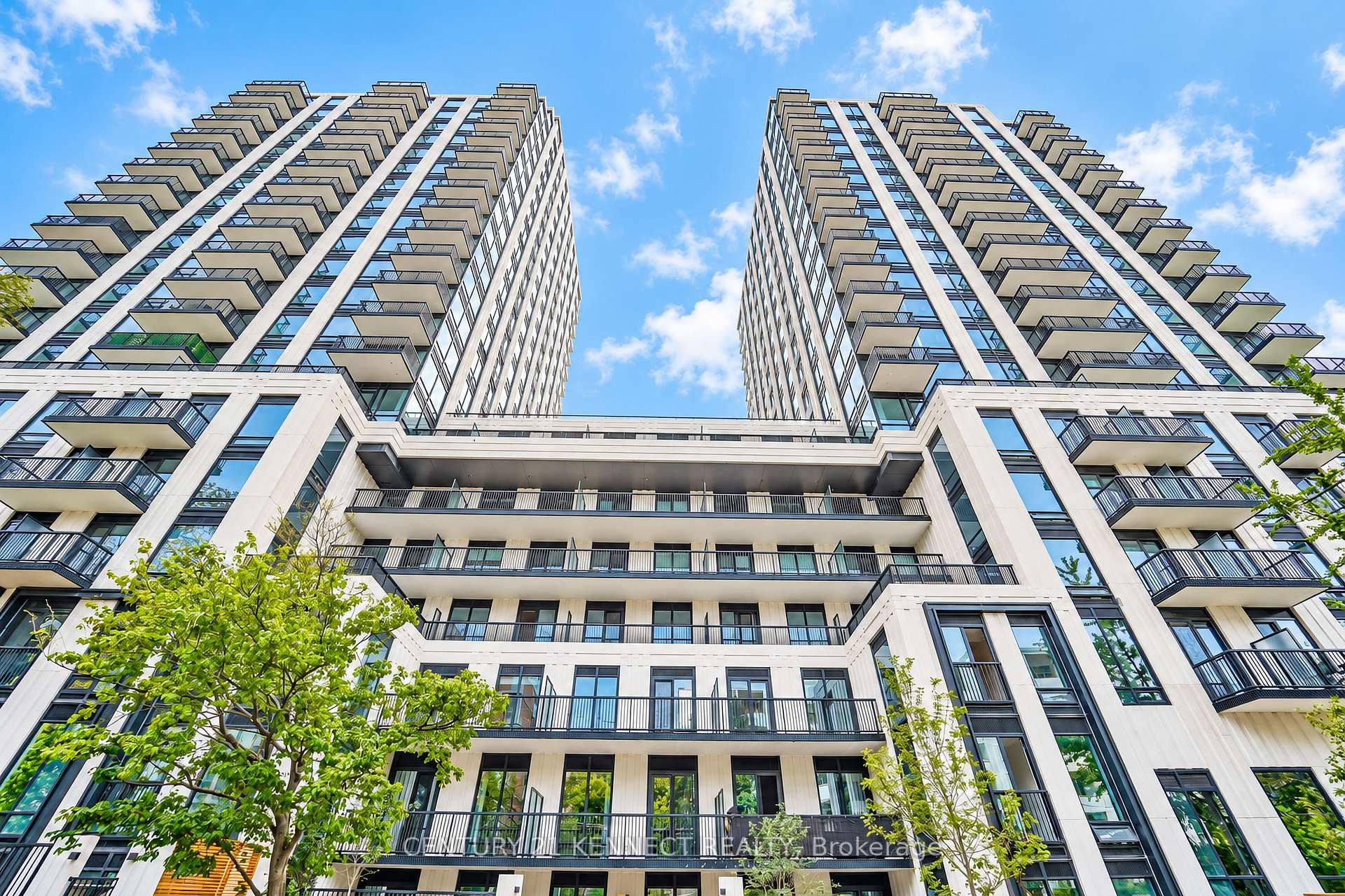 527 - 91 Montclair Avenue, Toronto 5