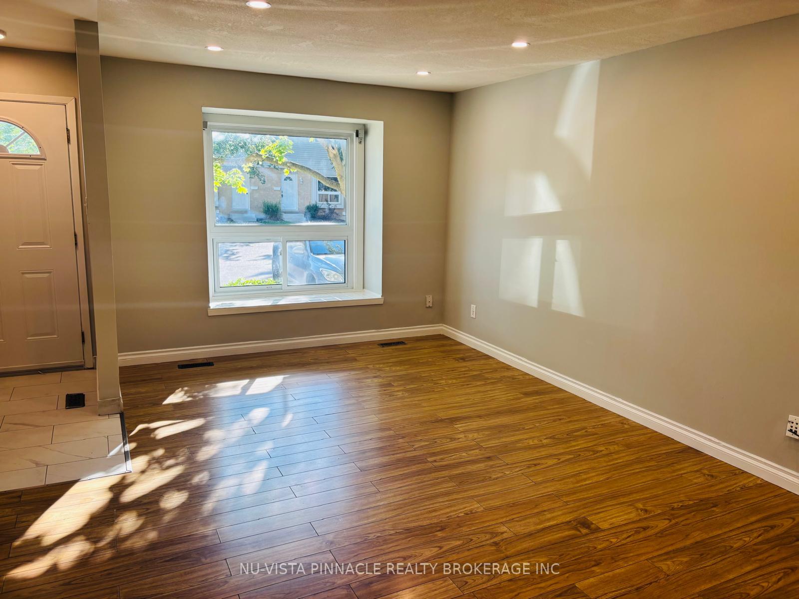 39 - 577 Third Street, London East 3