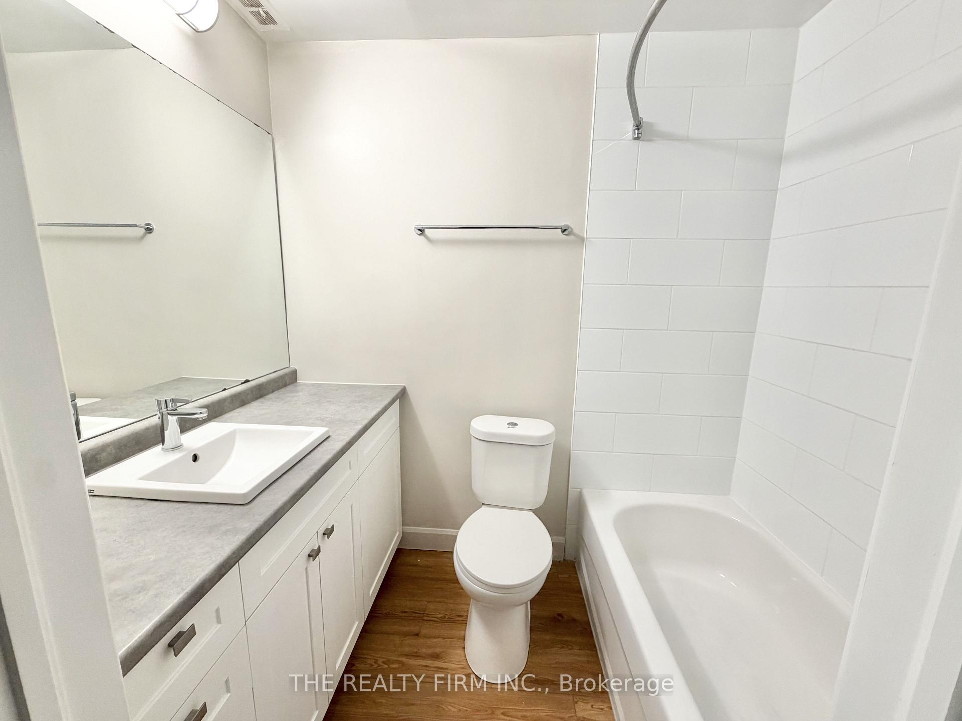 214 - 55 BEECHWOOD Place, London South 4