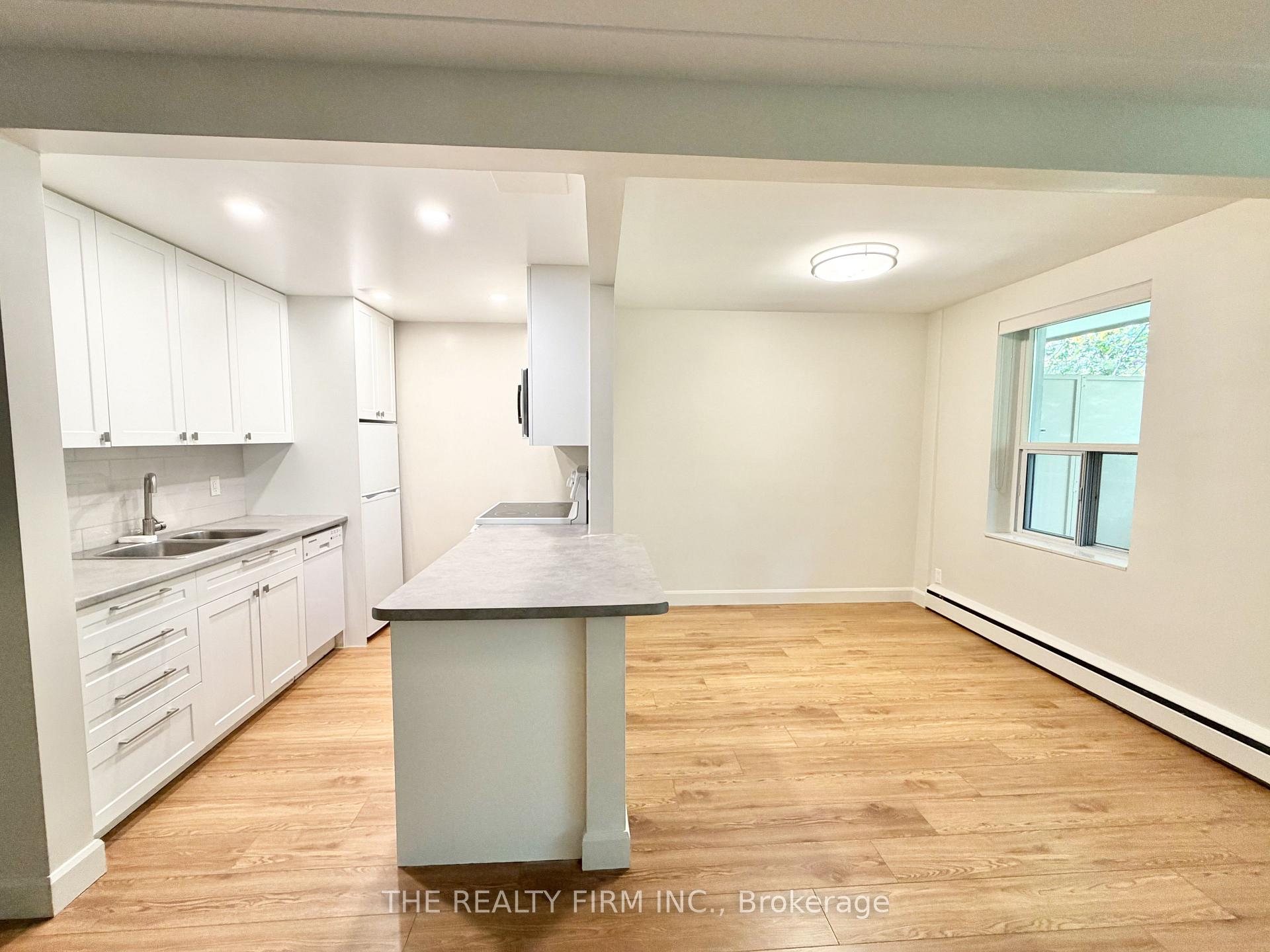 214 - 55 BEECHWOOD Place, London South 3