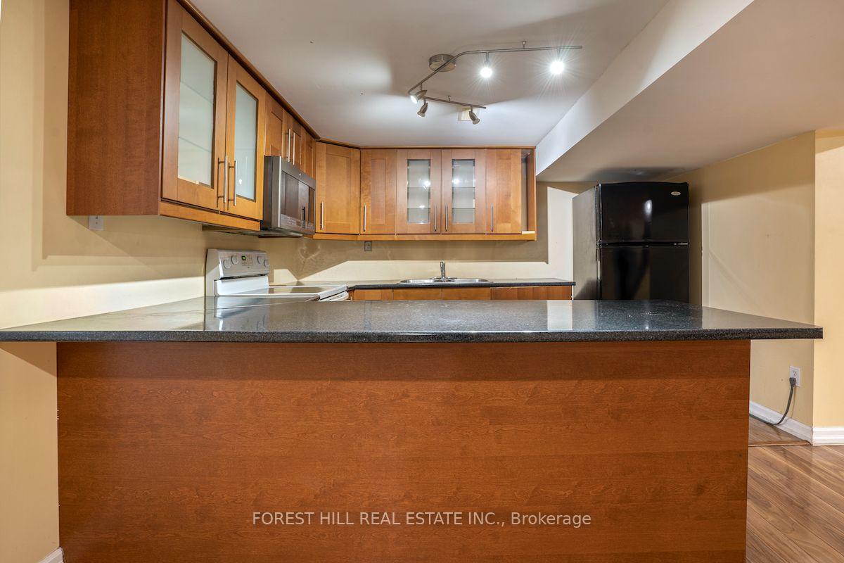 Bsmt - 56 Cooperage Crescent, Richmond Hill 3