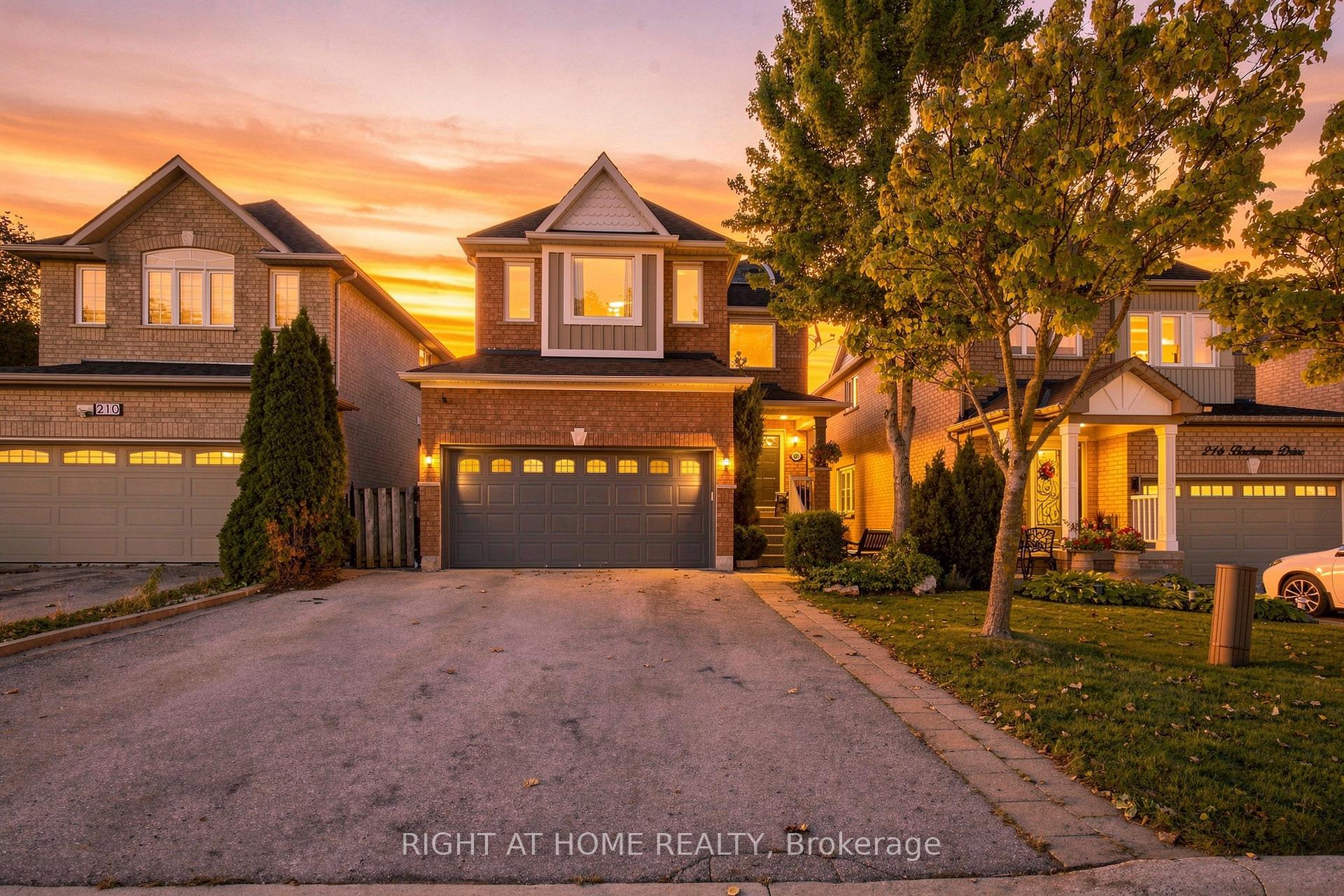 212 Bachman Drive Vaughan Ontario Canada Sale residential Svetlana Krasnaya Sutton Group-Admiral Realty Inc., Brokerage *