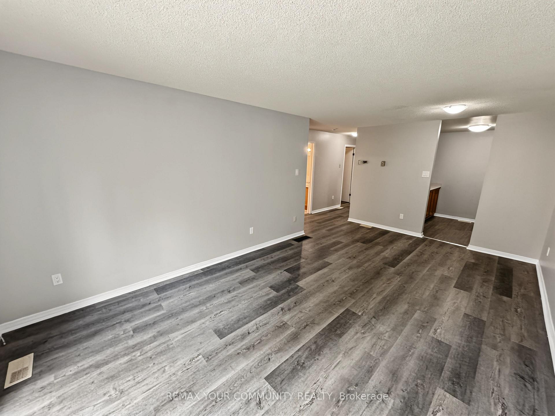 214 - 10 Riverside Drive, Kawartha Lakes 3