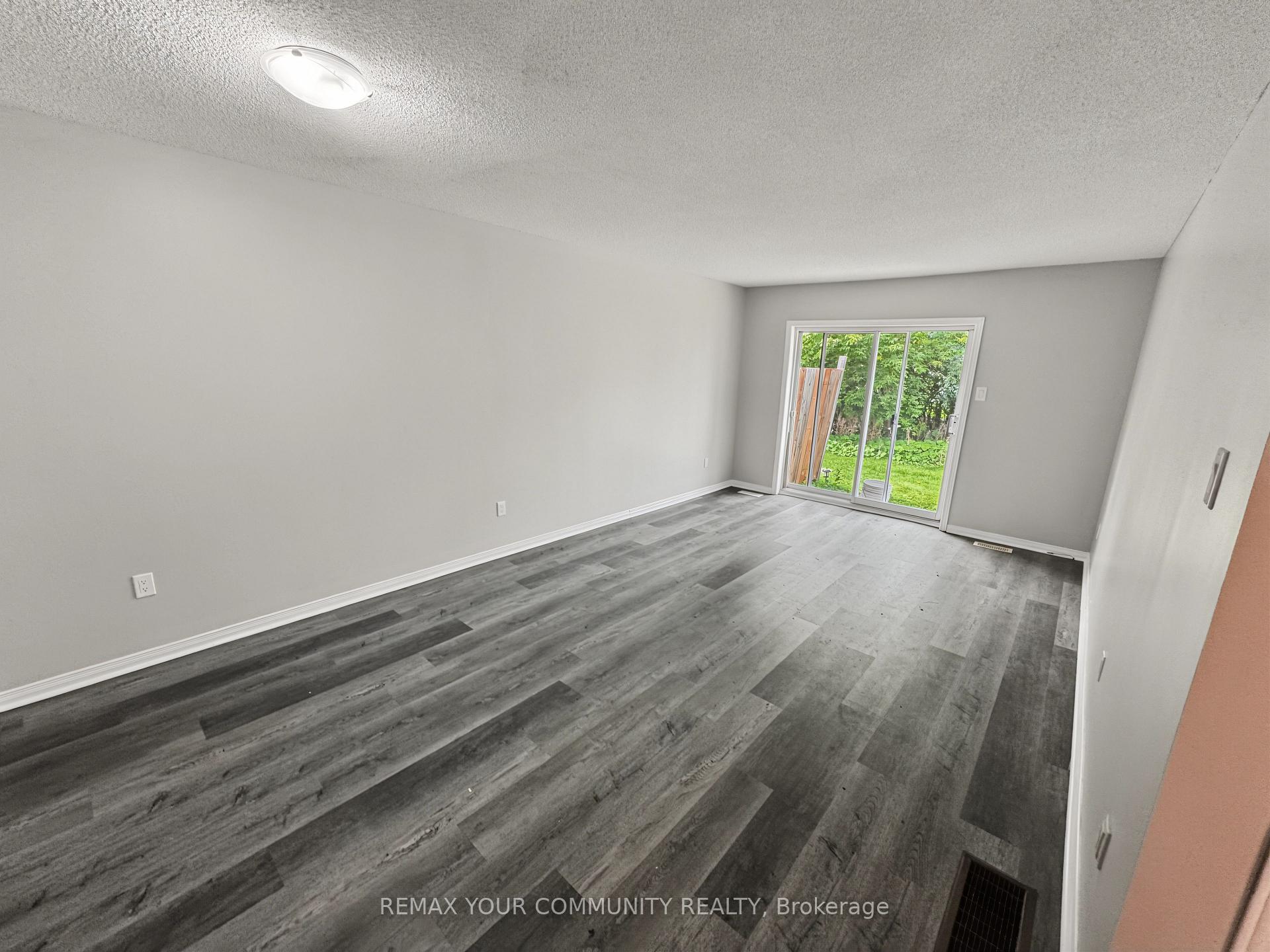 214 - 10 Riverside Drive, Kawartha Lakes 2