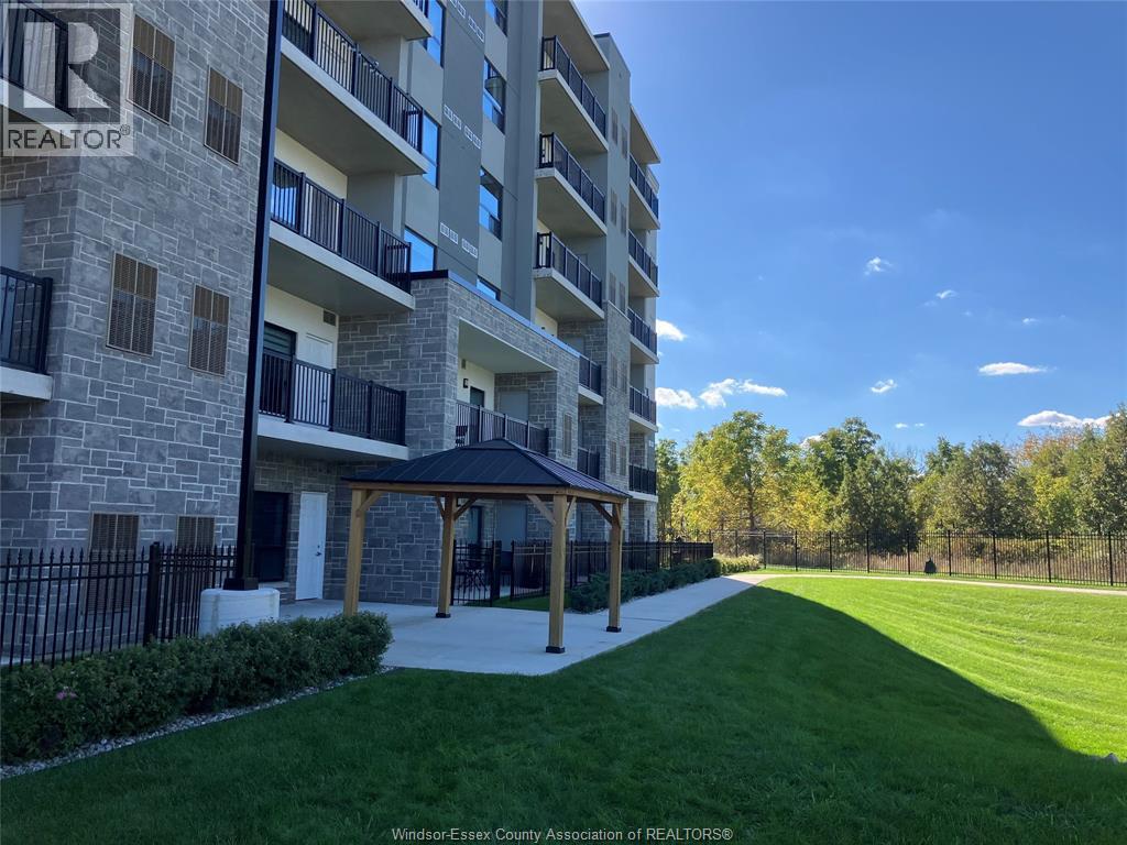 3290 STELLA CRESCENT Unit# 302, Windsor 2