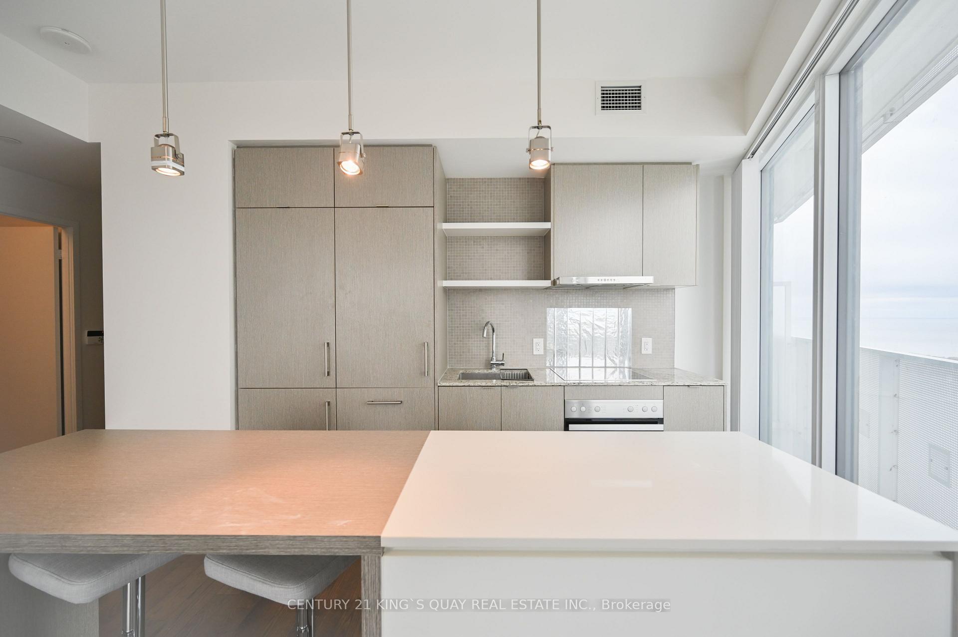 6802 - 88 Harbour Street, Toronto 5