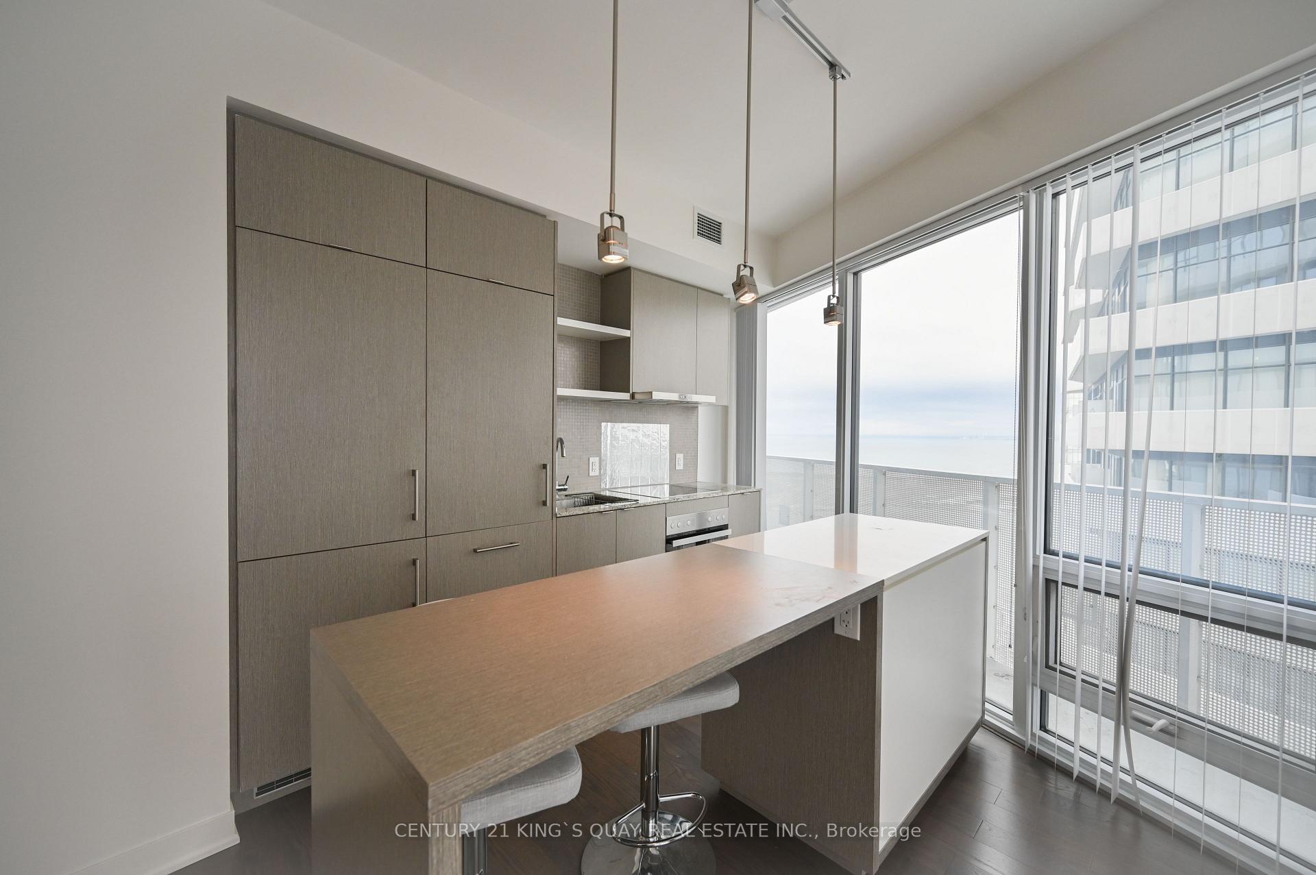 6802 - 88 Harbour Street, Toronto 4