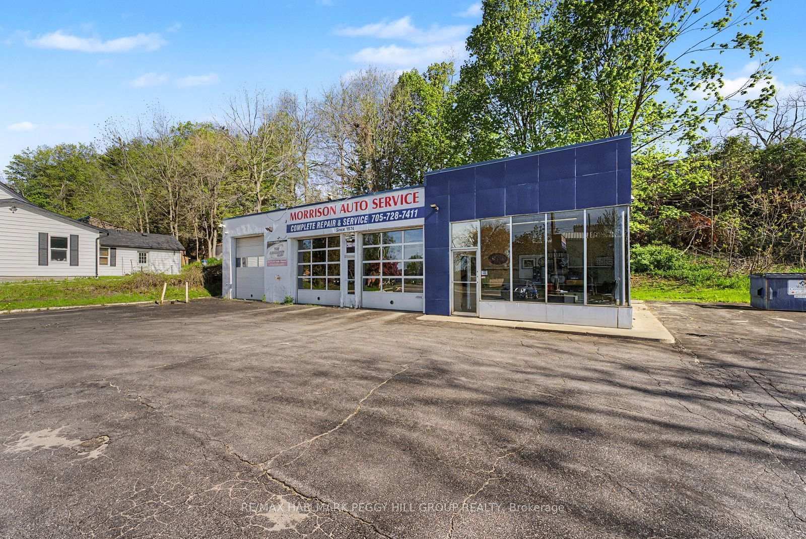 222 Blake Street Barrie Ontario Canada Lease commercial Dave Moore RE/MAX Hallmark Chay Realty, Brokerage*