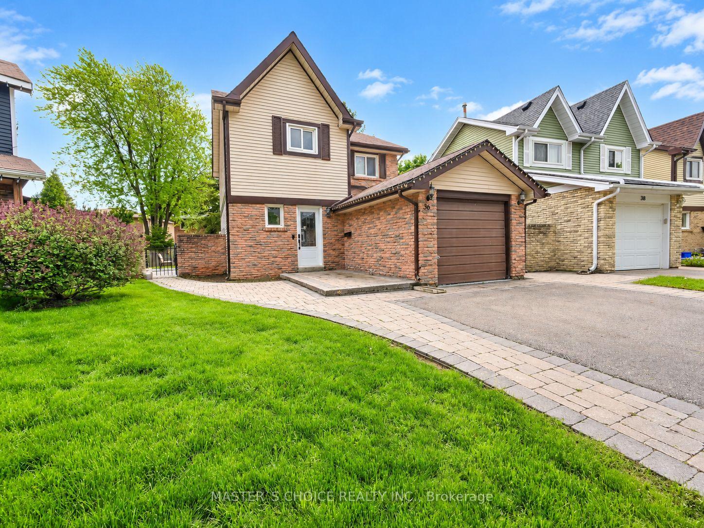 36 Sprucedale Court Brampton Ontario Canada Sale residential Gurdeep Benipal Century 21 Royaltors Realty Inc.,Brokerage