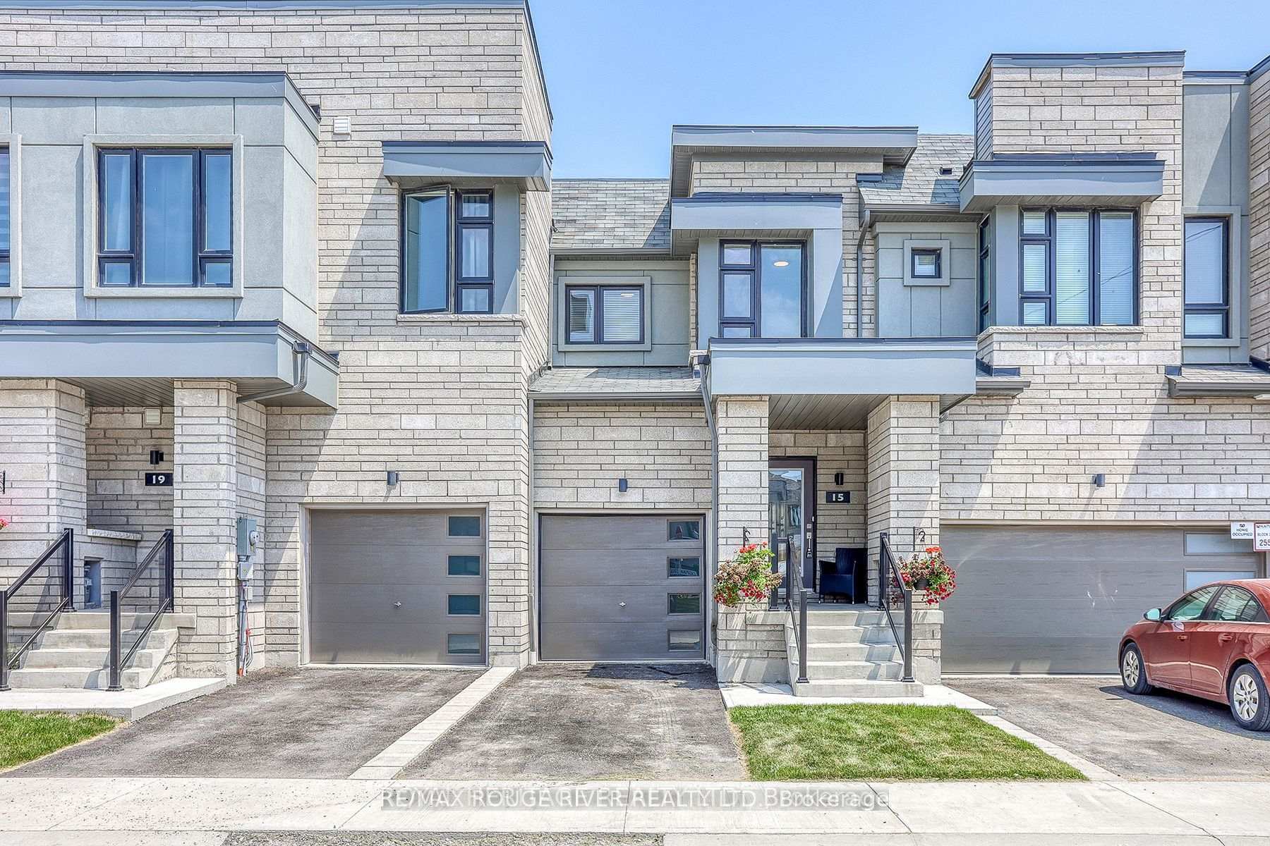 19 Caspian Square Clarington Ontario Canada Rent residential Lee Keeso RE/MAX Rouge River Realty Ltd., Brokerage *
