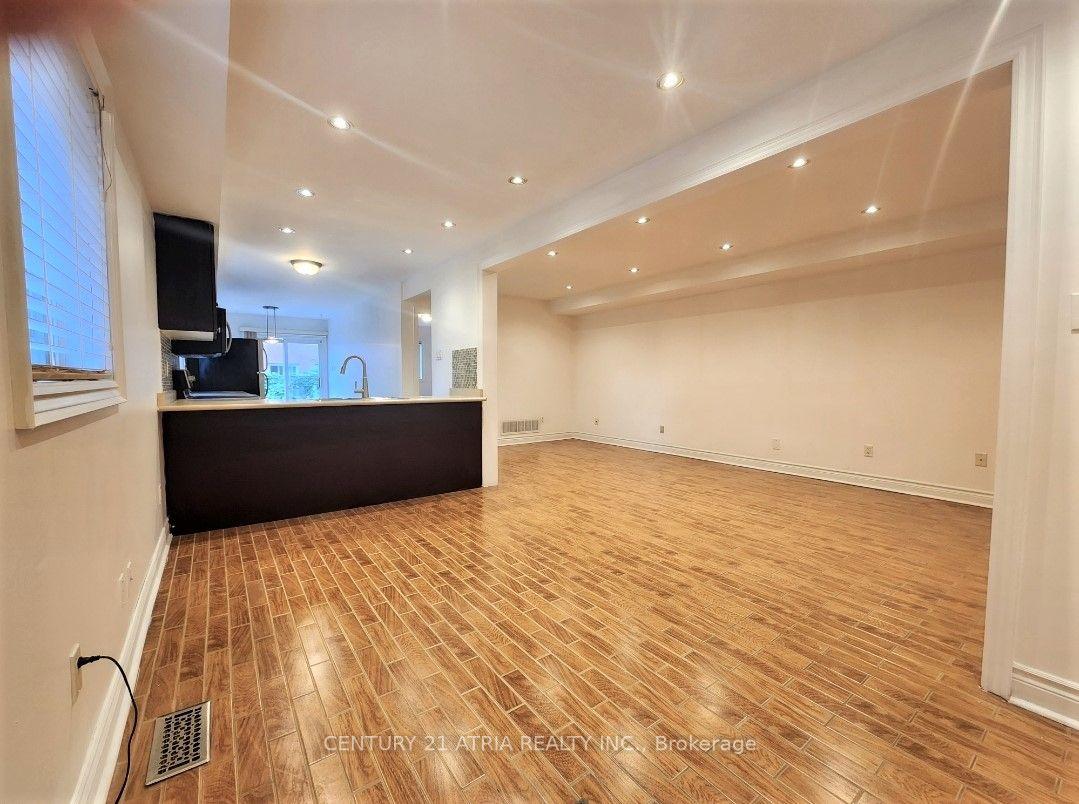 Main - 171 Freemont Street, Vaughan 4