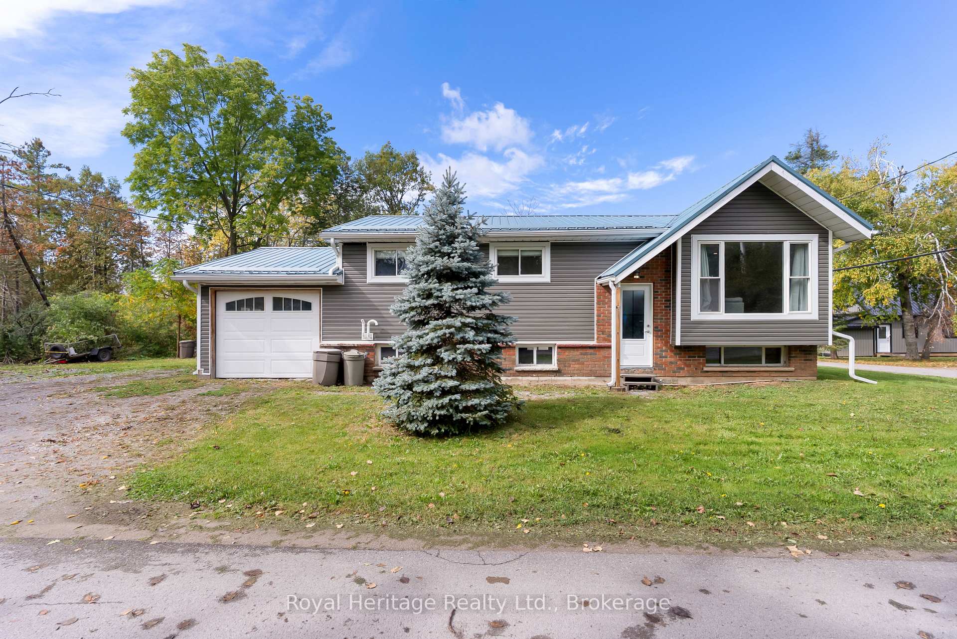 48 Silver Birch Street Kawartha Lakes Ontario Canada Sale residential Robert O'Malley Royal Heritage Realty Ltd., Brokerage*