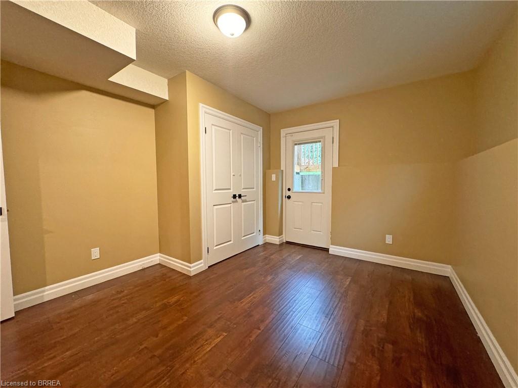 Lower - 345 Marlborough Street, Brantford 2