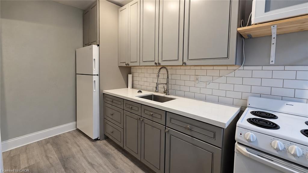 4 - 229 Hess Street S, Hamilton 4