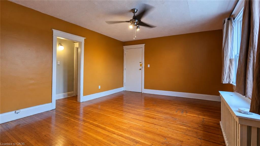 4 - 229 Hess Street S, Hamilton 2
