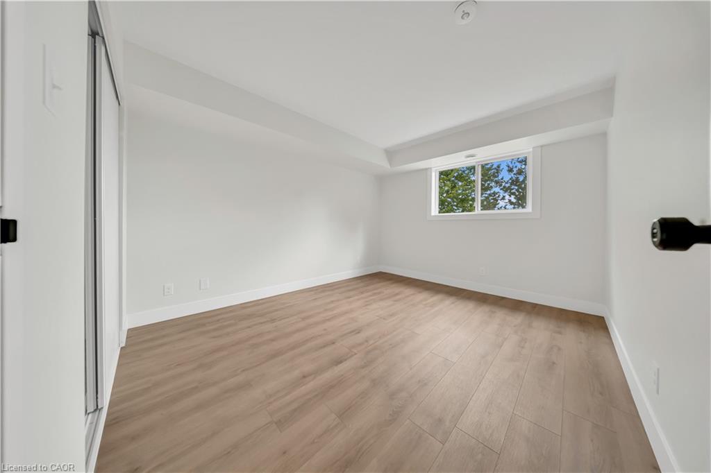 21 - 3085 Kingsway Drive, Kitchener 3