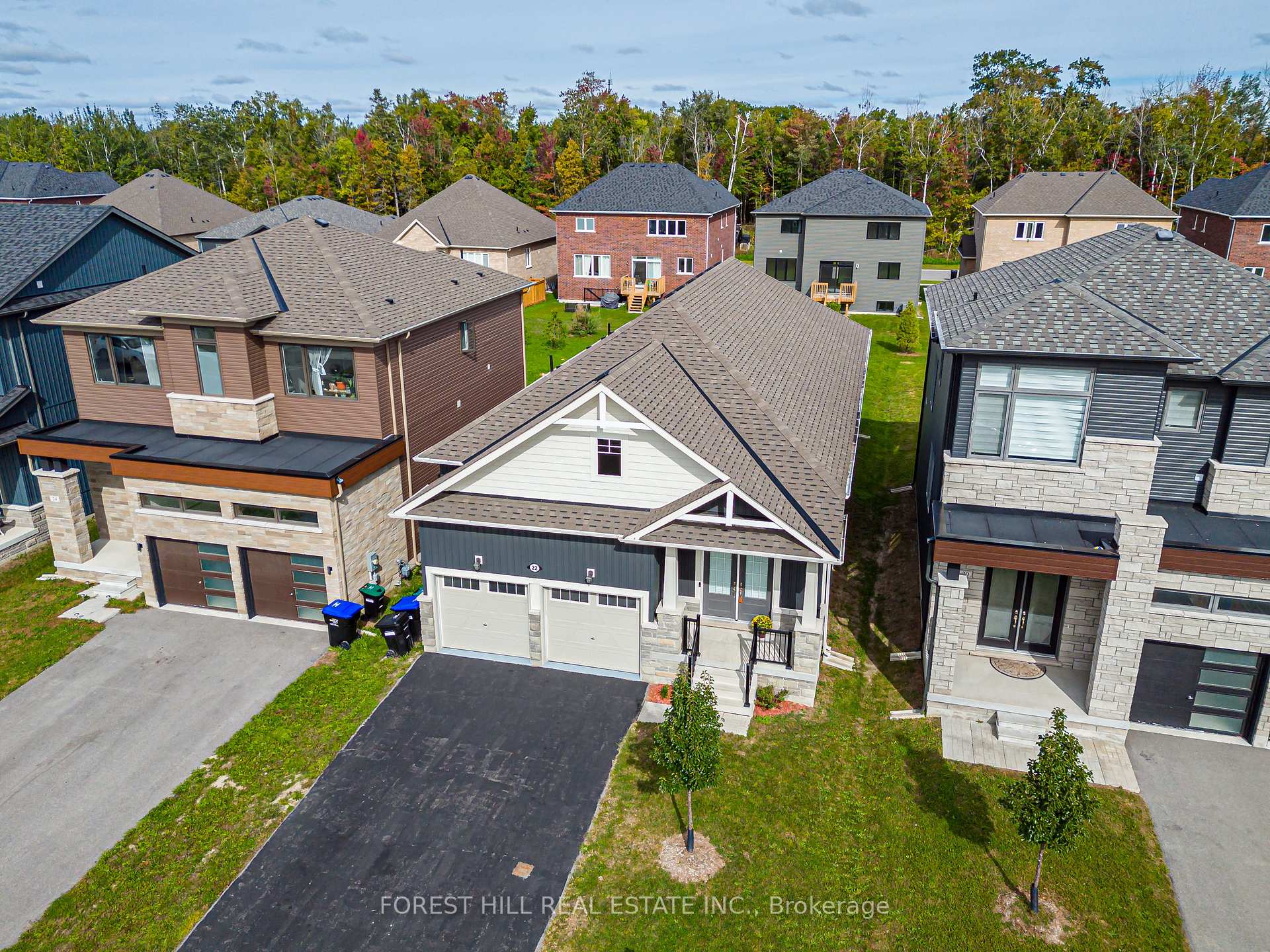 22 Simona Avenue, Wasaga Beach 3